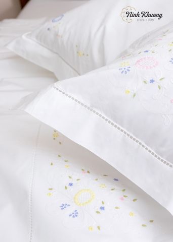  Double blanket cover 220x240cm with oval lace trim 