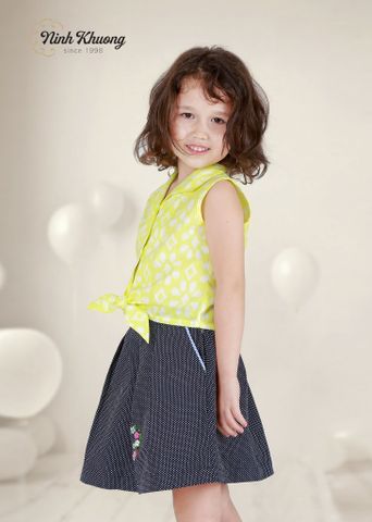  Váy bé gái xếp ly túi xéo 