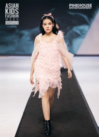  Two-strap off-shoulder bodycon dress - La Vie En Rose 