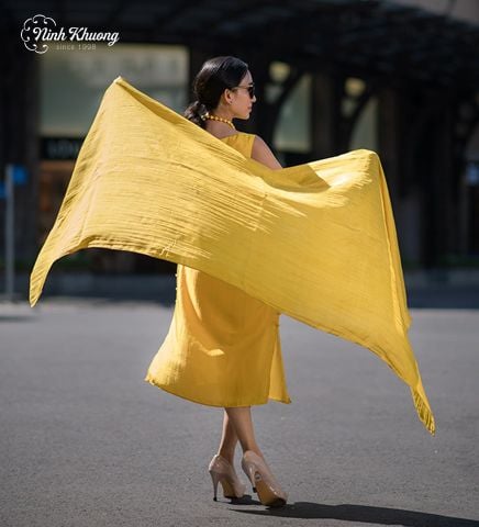  Khăn choàng lụa tơ tằm 