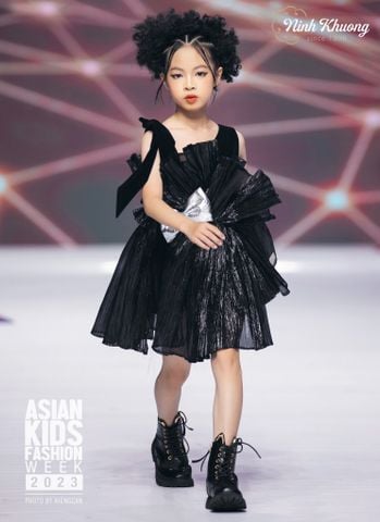  Đầm 2 dây nơ eo (đen) - 4Y(57-51-65) | BST Mirror 