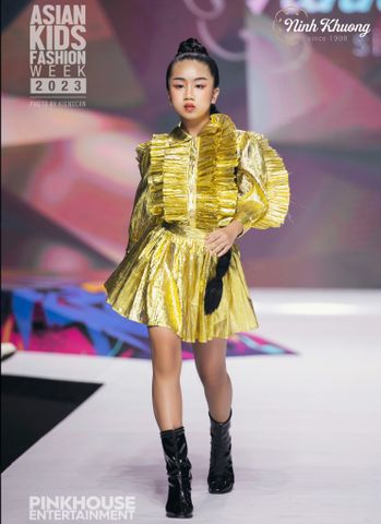  Set kiểu bé gái (Vàng ánh kim) - 10Y(71-61-78) | BST Mirror 