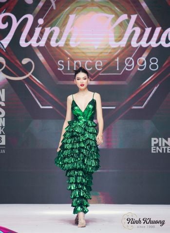  Đầm Vedette - S (145-70-64) | BST Mirror 