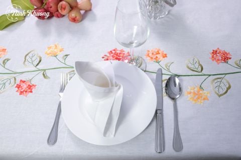  Table Cloth - 8K175x250 - Round Zinnia Flower 