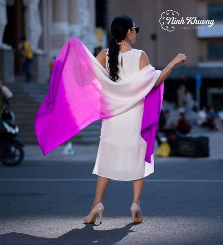  Khăn choàng lụa tơ tằm 