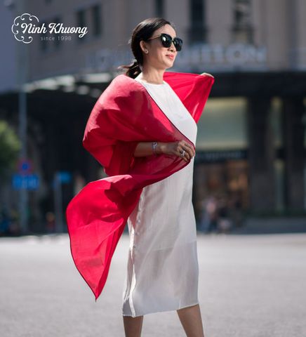  Khăn choàng lụa tơ tằm 