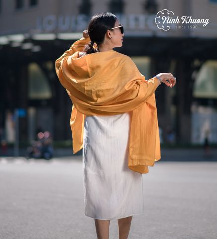  Khăn choàng lụa tơ tằm 
