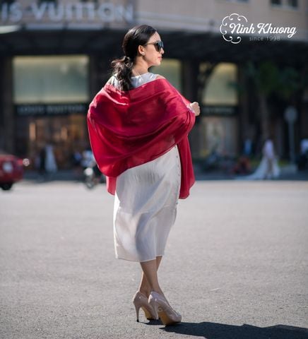  Khăn choàng lụa tơ tằm 