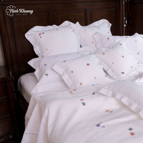  Double bed bedding set - Assorted Colorful Beetles (duvet cover 220x240, fitted sheet 270x320, pillows 50x70, 60x60, 45x45, 25x50/pair) - wrapped in white linen fabric 