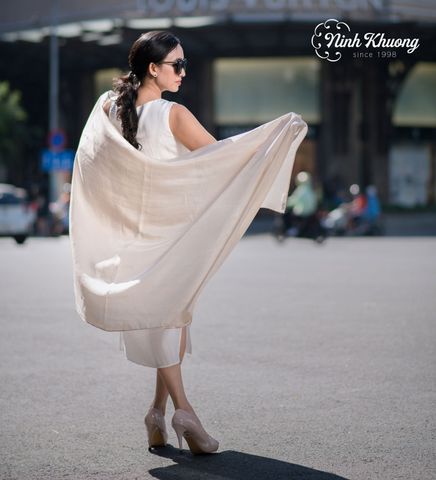  Khăn choàng lụa tơ tằm 