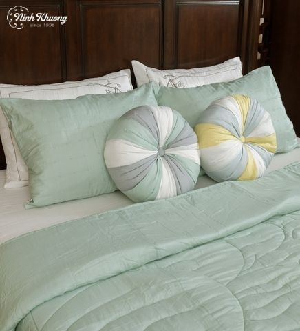  Gối lụa quả bí 