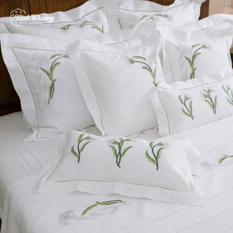  Bedding set - Winter Green (duvet cover 220x240, fitted sheet 270x320, pillows 50x70, 60x60, 45x45, 25x50/pair) - wrapped in CIP fabric 