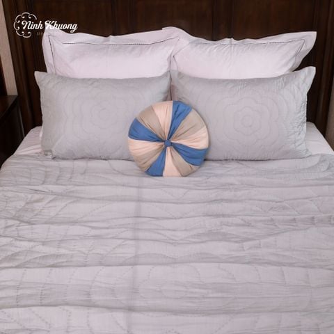  Mền lụa 220x240 + 2 gối 50x70 