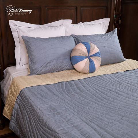  Mền lụa 220x240 + 2 gối 50x70 