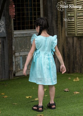  Đầm cánh tiên ren 