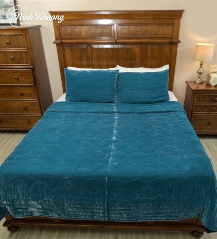  220*240 cm blanket (100% handwoven silk) - one side velvet, one side silk 