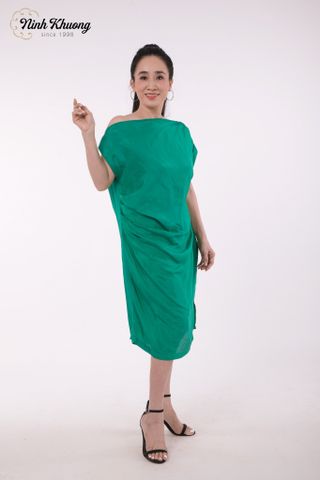  Silk dress with two-layer chiffon hem 