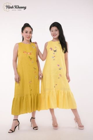  Mixed size frilly dress (freesize) 