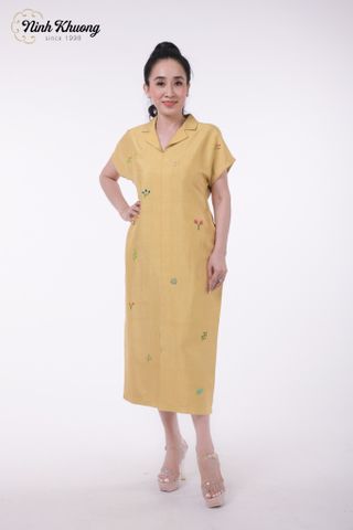  Raw silk Dalton collar dress 
