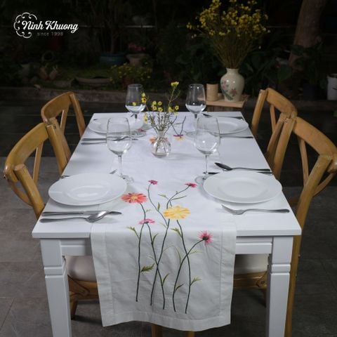 Long tray with assorted colorful daisies 