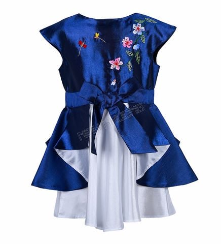  Taffeta dress with pleated skirt 