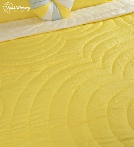  [SET] Mền lụa + gối Thêu hoa mai - vàng 