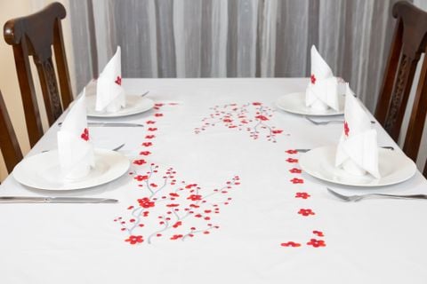  Table Cloth - 8K175x250 - CIP - Red Cherry Blossom 