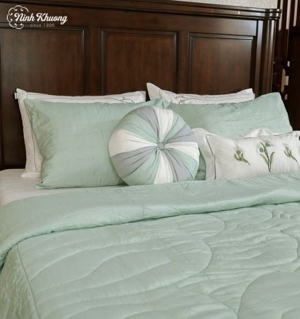  [SET] Mền gối lụa Thêu nụ hoa - xanh mint 