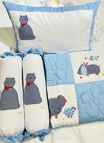  Mền Thêu hình thú nhà 