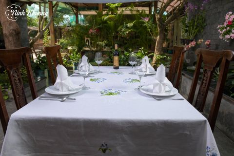  Table Cloth - 12K175x300 - Miguet Flower 