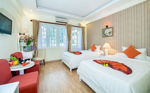  Khách sạn Palm Beach - Nha Trang 