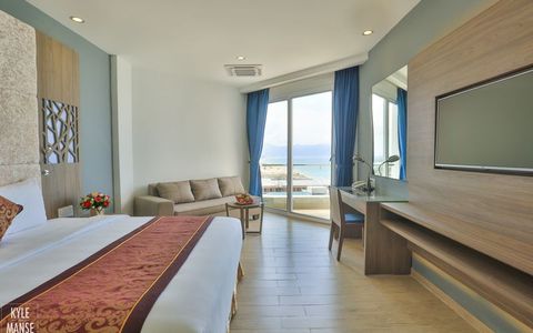  Swandor Cam Ranh Hotels & Resorts 