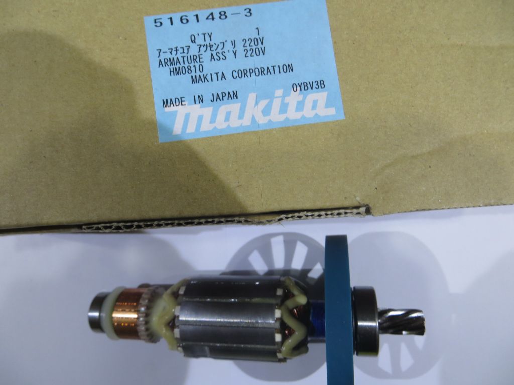 rotor-may-duc-be-tong-makita-hm0810a