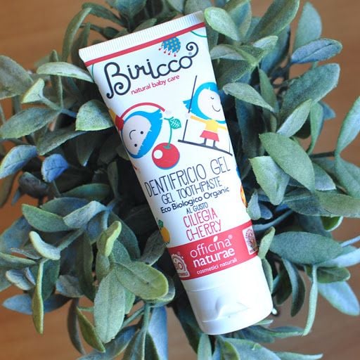  Kem đánh răng trẻ em hữu cơ hương anh đào Biricco 75ml 