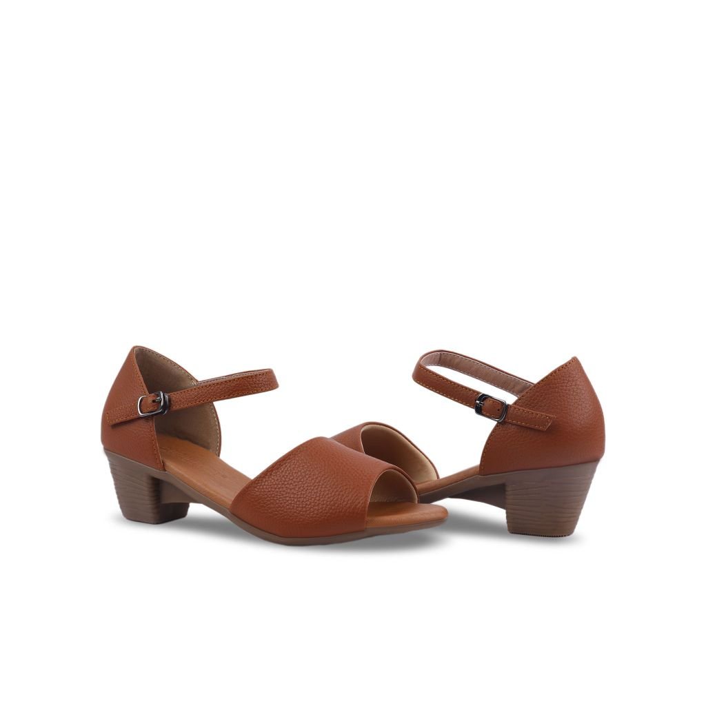 Sandal Cao Gót Hạnh Dung Bản Ngang Bít Hậu HD29125AY