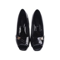 Giày Hở Mũi Hạnh Dung Dây Chéo Khóa Bướm HD04908AD