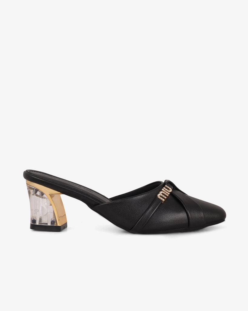 Dép Bít Mũi Hạnh Dung Dây Khóa Gót Mica HD04991AD