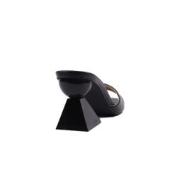 Dép Cao Gót Hạnh Dung Bản Ngang Gót Vuông Cách Điệu HD02147AB