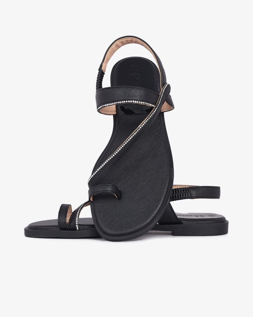 Sandal Xẹp Hạnh Dung Xỏ Ngón Quai Mảnh HD02235AB