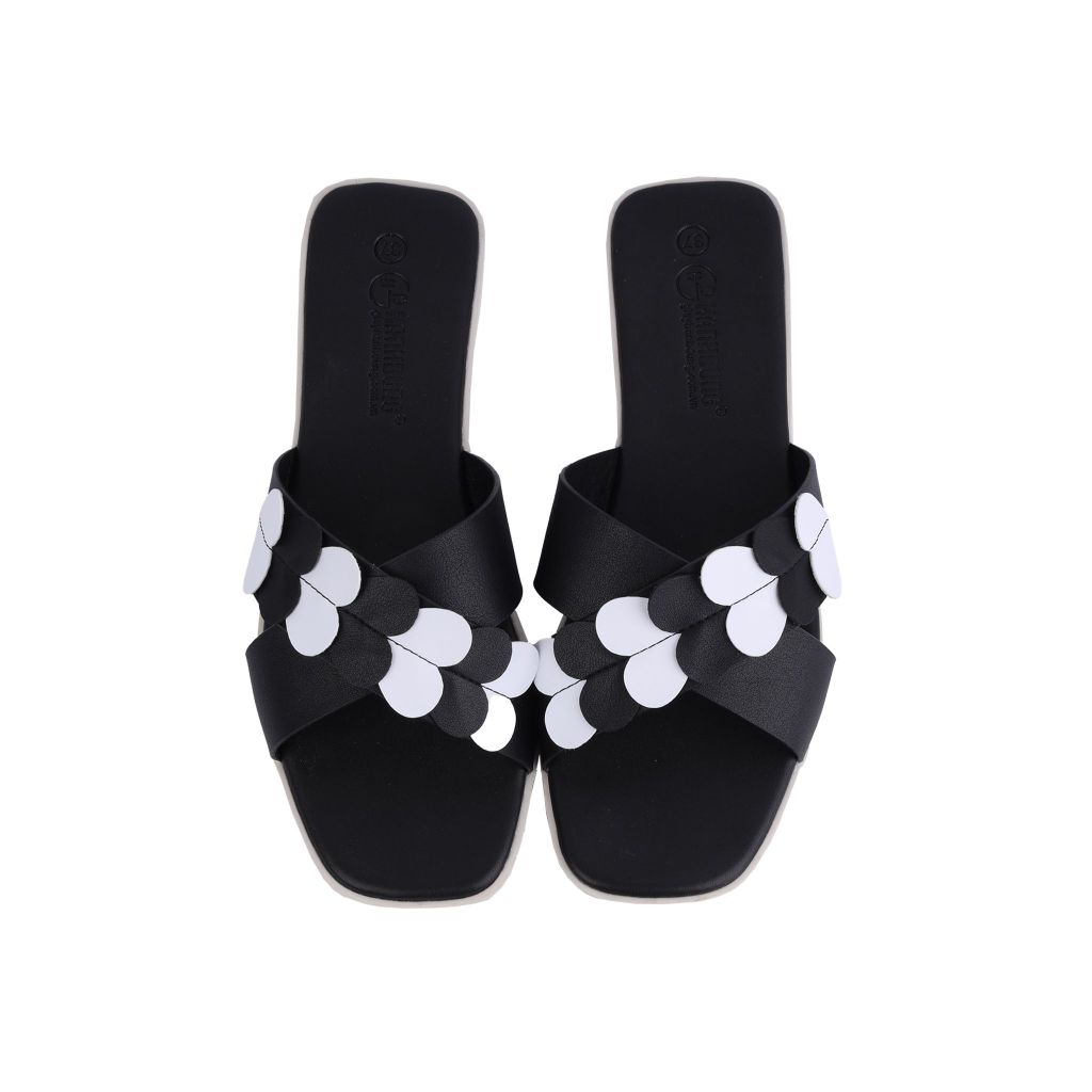 Dép Xẹp Hạnh Dung Quai Chéo Phối Tim HD04782AD