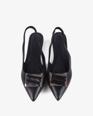 Sandal Xẹp Hạnh Dung Mũi Nhọn Khóa Vuông HD1113AV