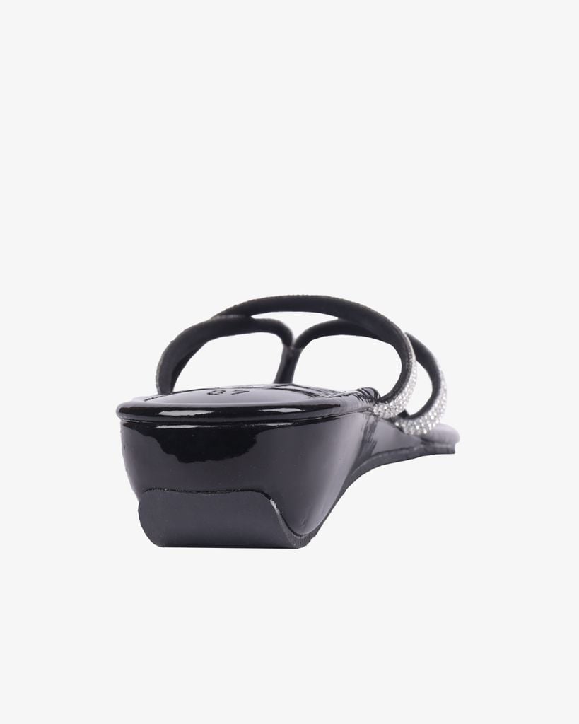 Dép Xẹp Hạnh Dung Kẹp Xỏ Ngón HD12253AM