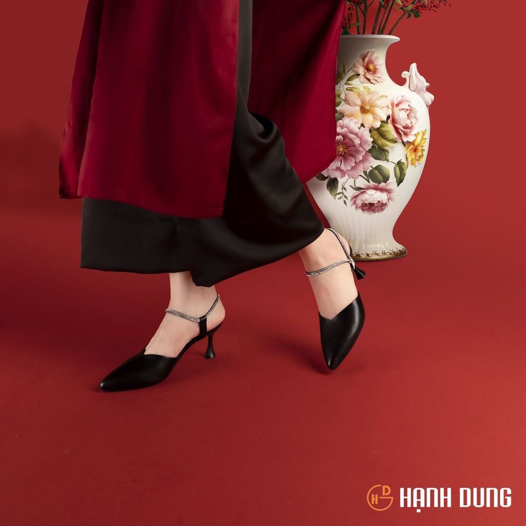 Sandal Cao Gót Hạnh Dung Gót Nhọn Xoàn Cổ Chân HD2534AG