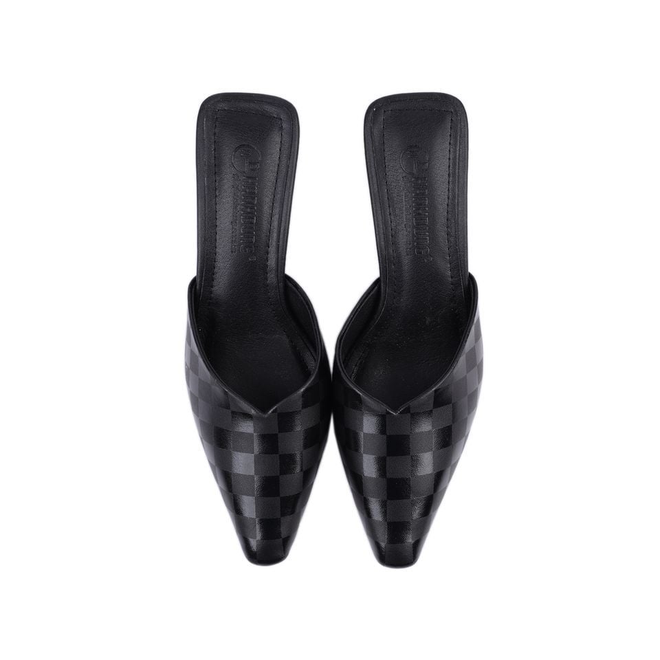 Dép Bít Mũi Hạnh Dung Họa Tiết Caro HD27205BI