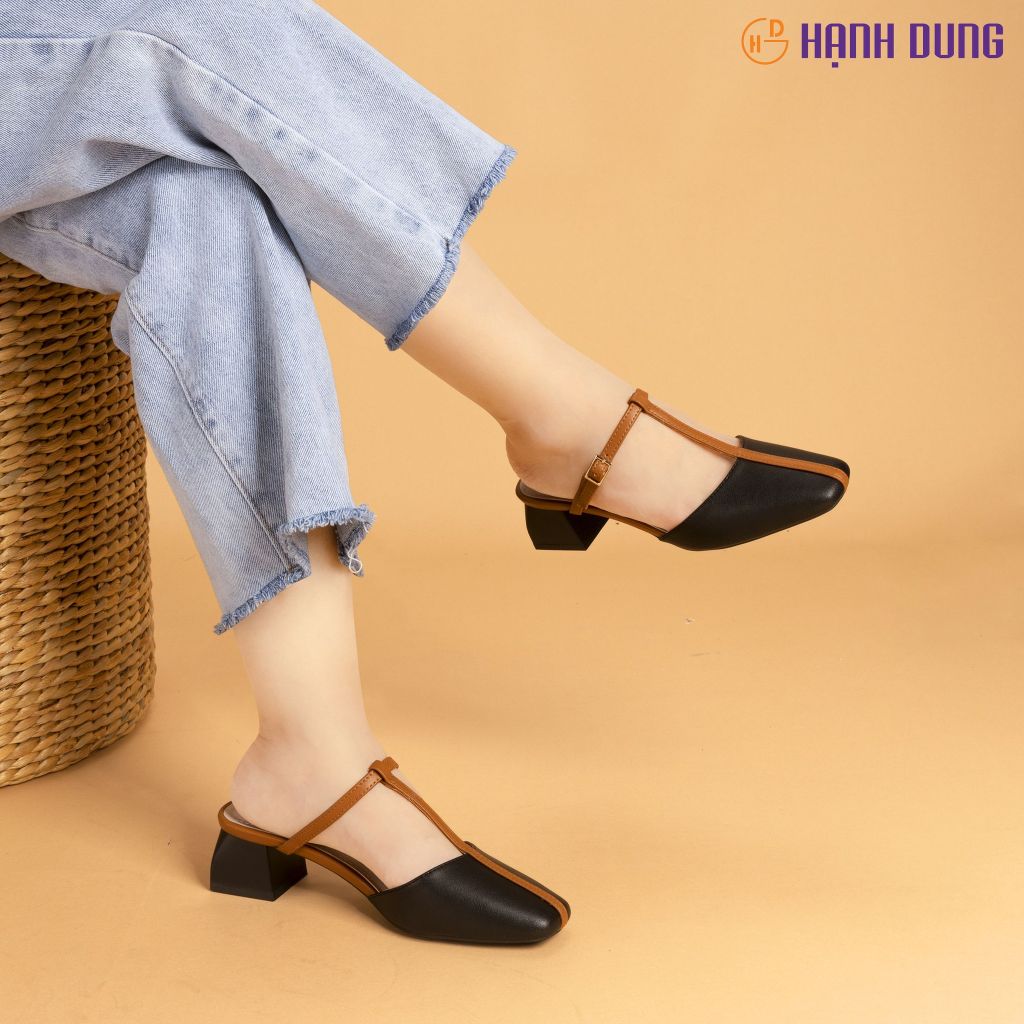 Dép Bít Mũi Hạnh Dung Quai T-Strap Trơn HD27245BI