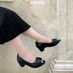 Giày Hở Mũi Hạnh Dung Phối Họa Tiết Cách Điệu HD29133AY