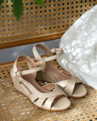 Sandal Đế Xuồng Hạnh Dung Nhiều Dây Nối Bên 6F HD02241AB