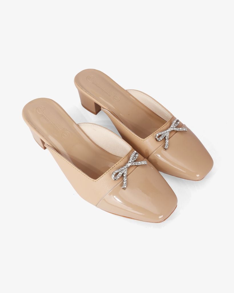 Dép Bít Mũi Hạnh Dung Khóa Nơ Xoàn Bóng HD041025AD