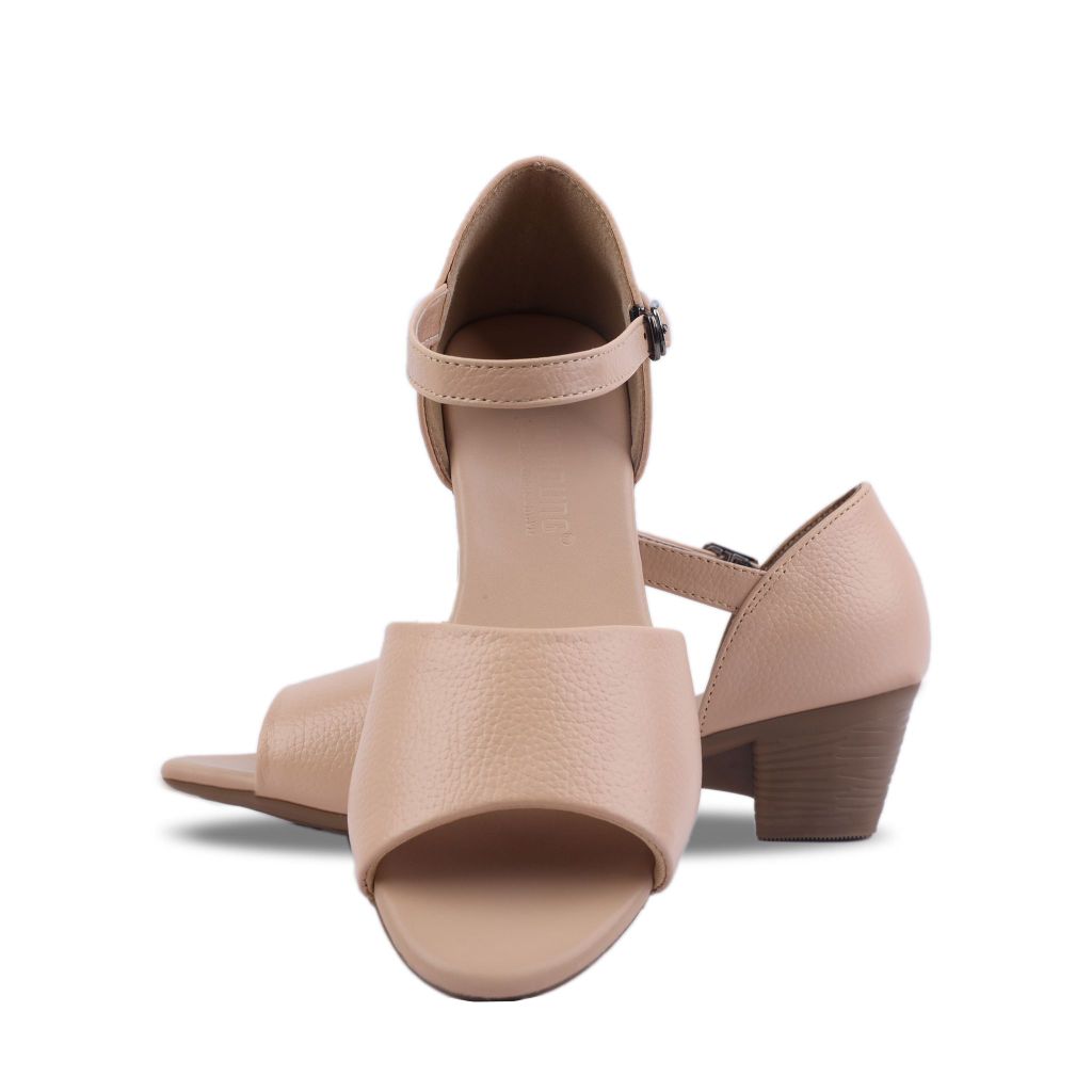 Sandal Cao Gót Hạnh Dung Bản Ngang Bít Hậu HD29125AY