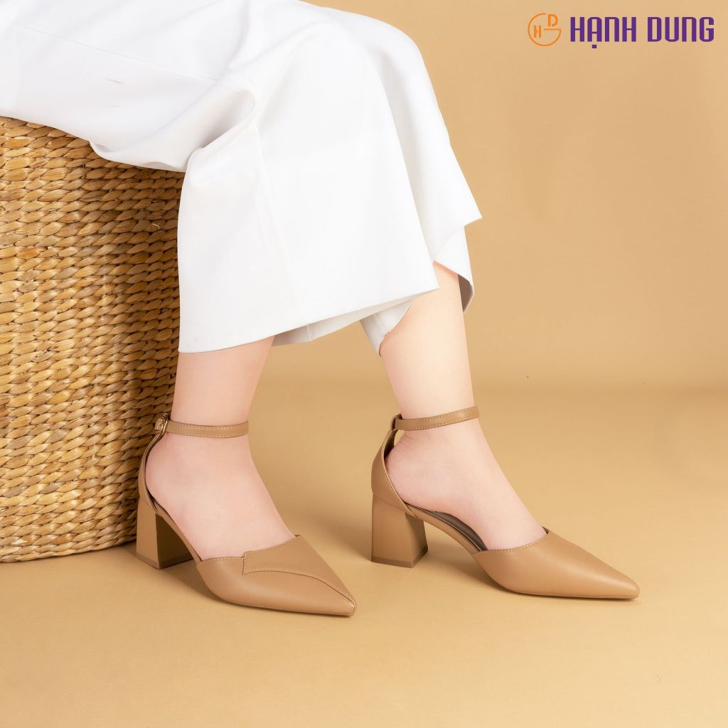 Sandal Cao Gót Hạnh Dung Bít Mũi Cách Điệu Bít Hậu HD27152BI